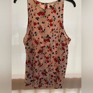 A.L.C. tank style blouse. (92% silk, 8% elastins) floral pattern. Snap in back